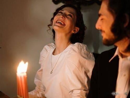 国产妇女崇拜男人视频,女性崇拜男性的独特文化现象  第2张